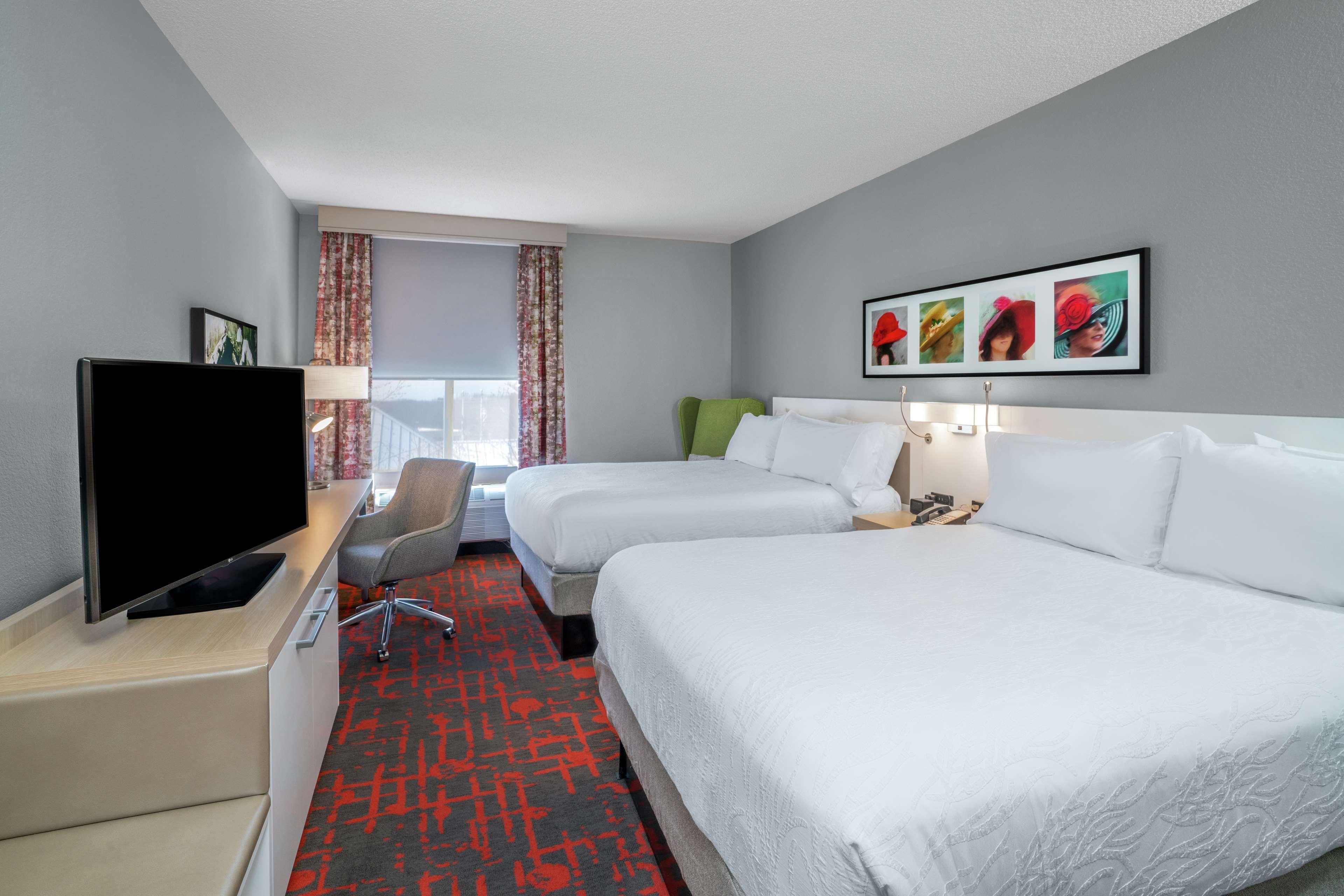 Hilton Garden Inn Louisville East Dış mekan fotoğraf
