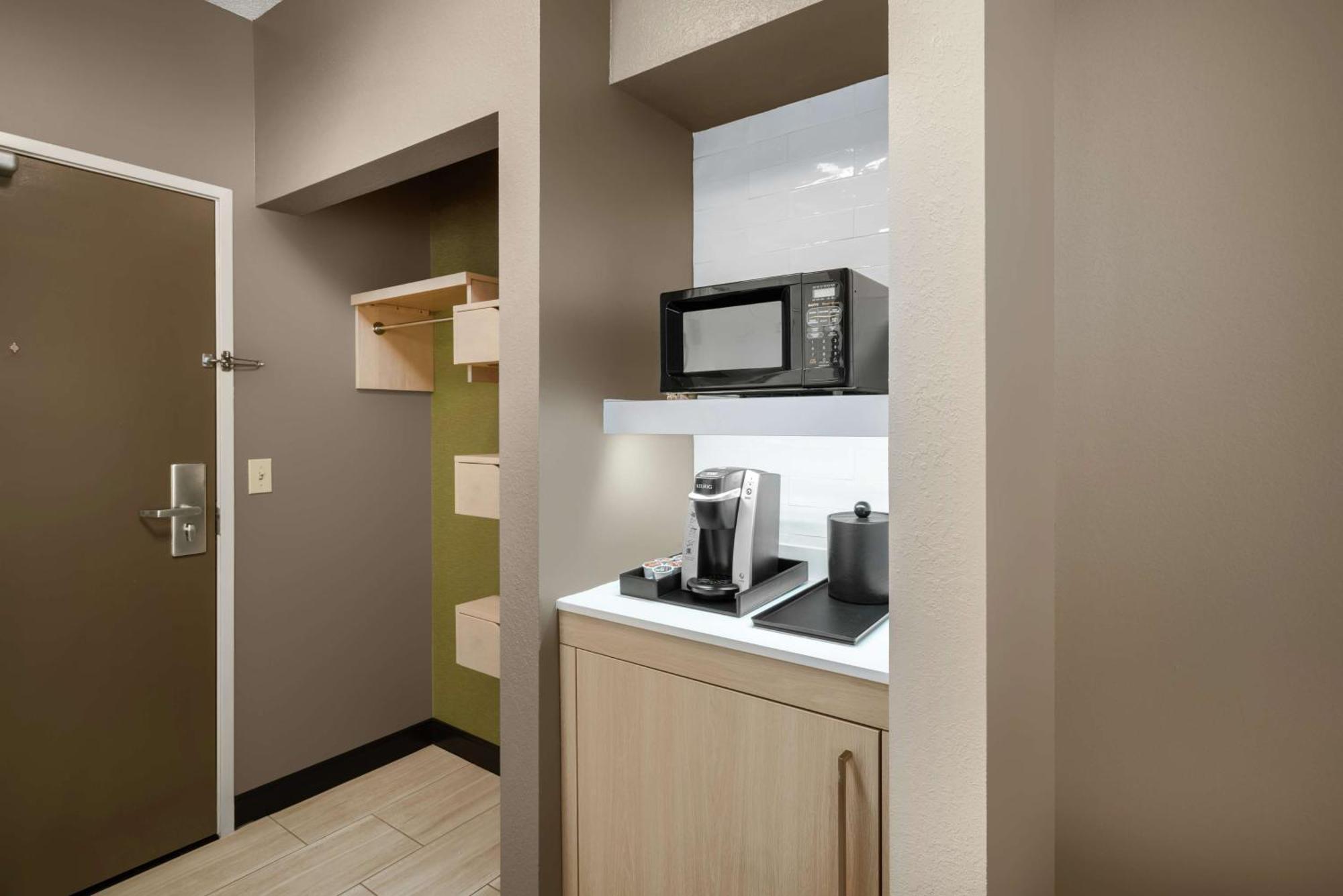 Hilton Garden Inn Louisville East Dış mekan fotoğraf