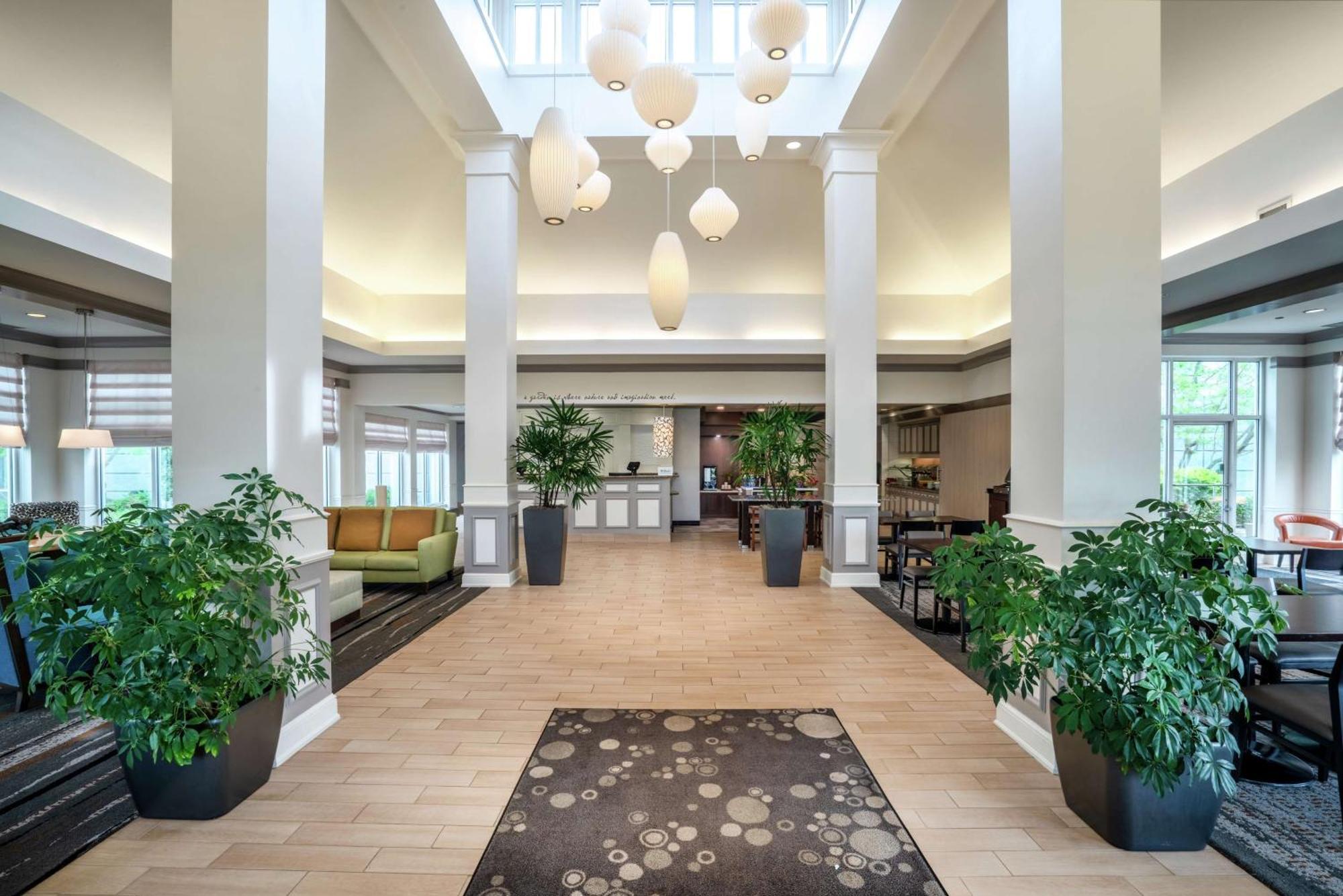 Hilton Garden Inn Louisville East Dış mekan fotoğraf
