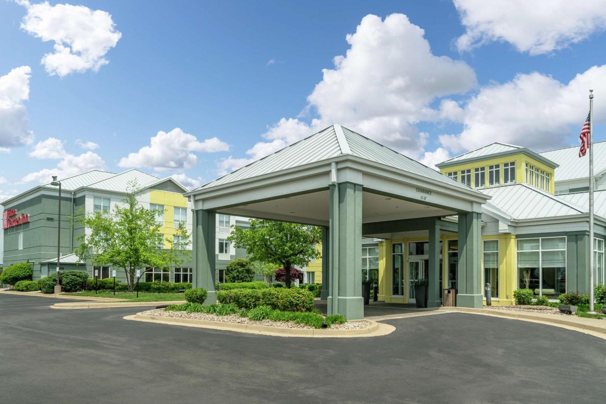 Hilton Garden Inn Louisville East Dış mekan fotoğraf